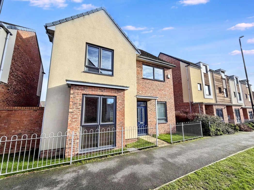Property image 27 of 33