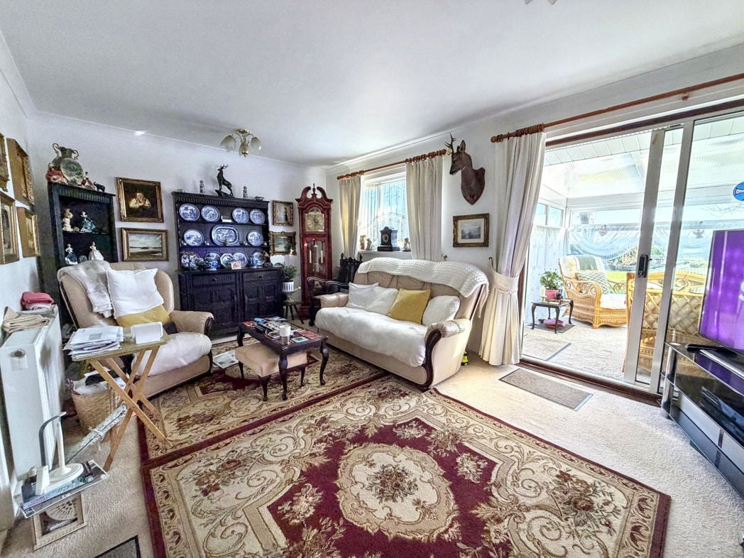 Property image 4 of 17