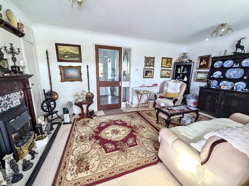Property image 5 of 17
