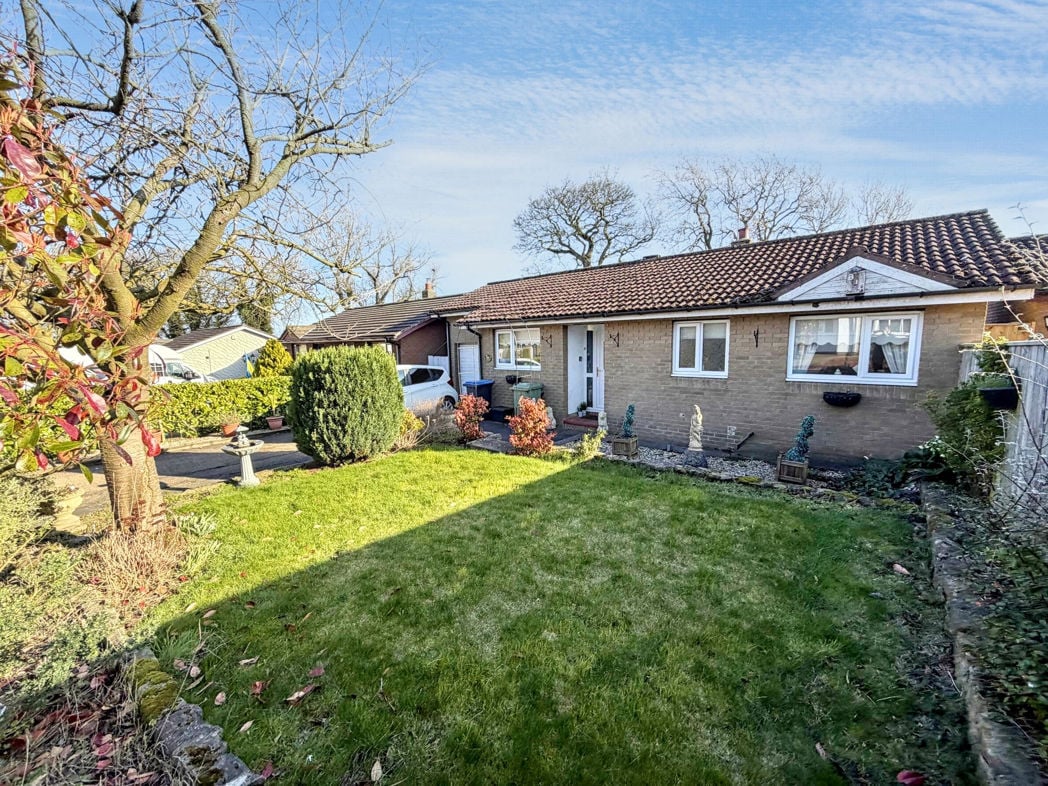 Property image 13 of 17