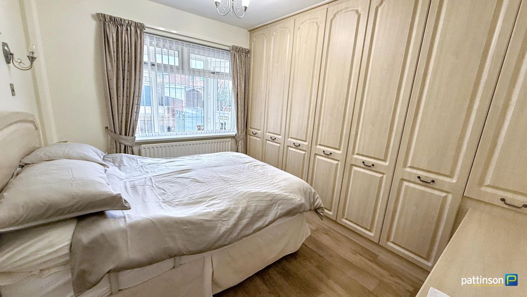 Property image 12 of 22