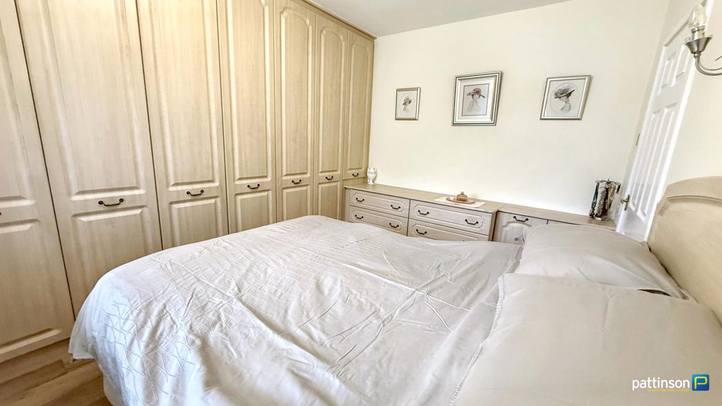 Property image 13 of 22