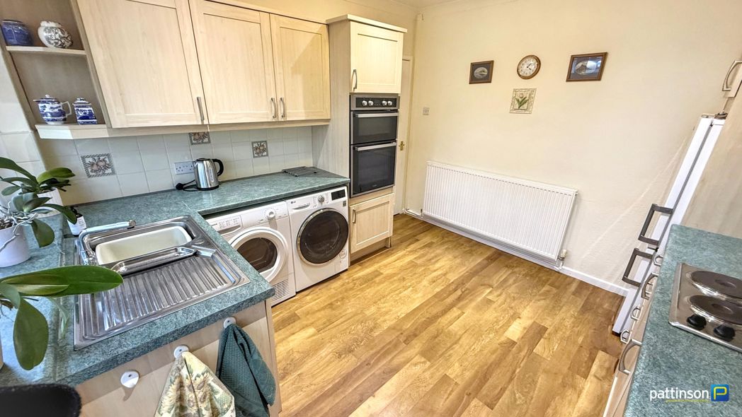 Property image 9 of 22
