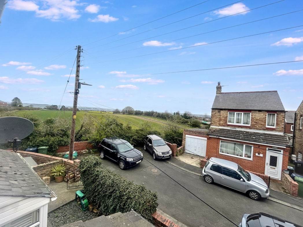Property image 11 of 13