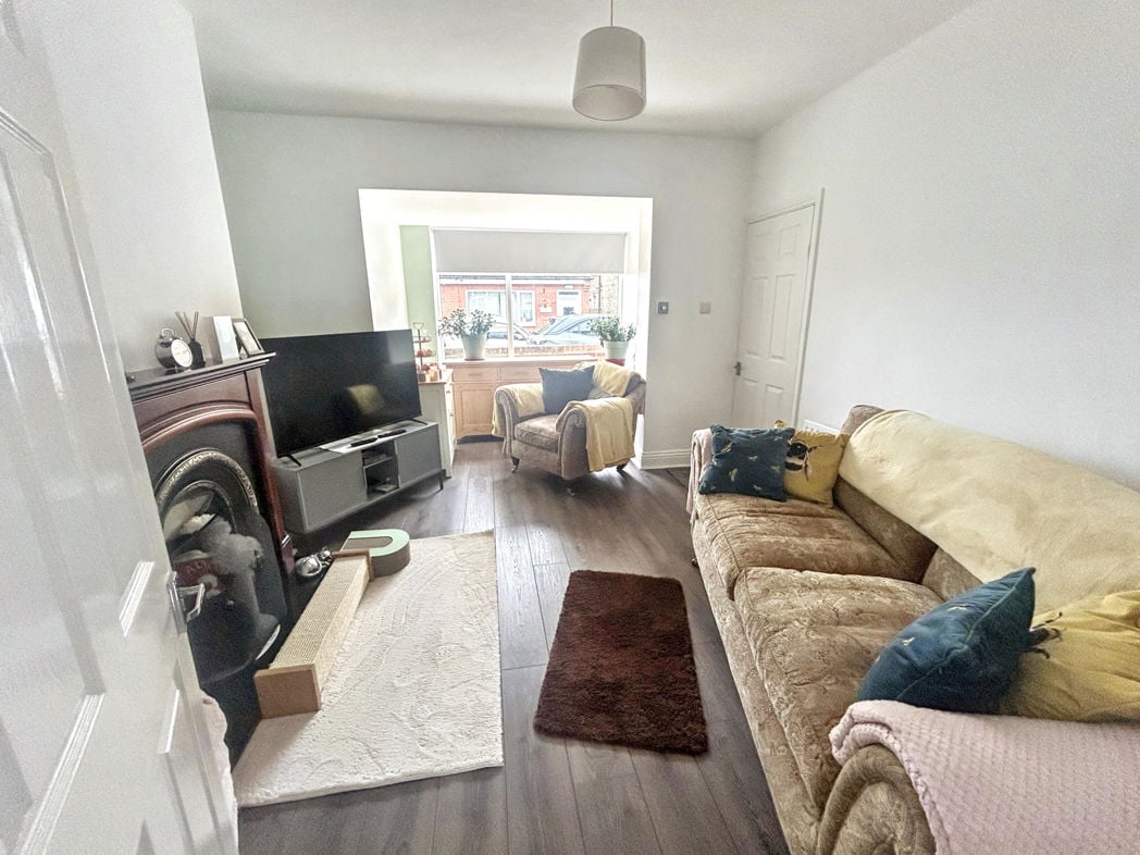 Property image 2 of 13