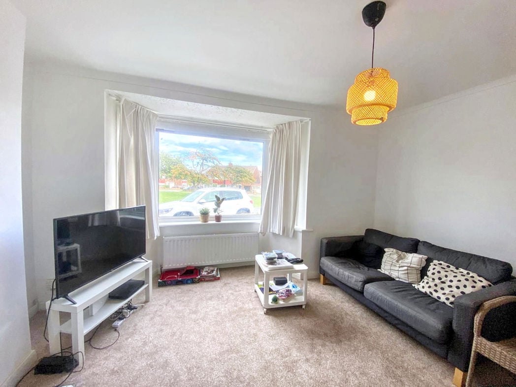 Property image 3 of 20