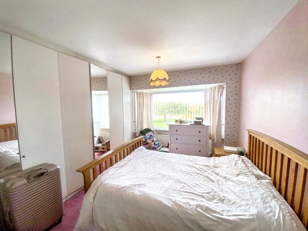 Property image 11 of 20