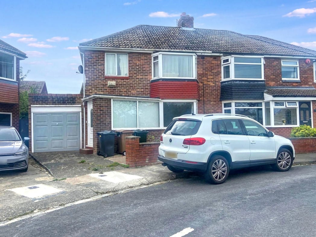 Property image 1 of 20