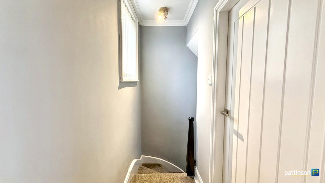 Property image 12 of 19