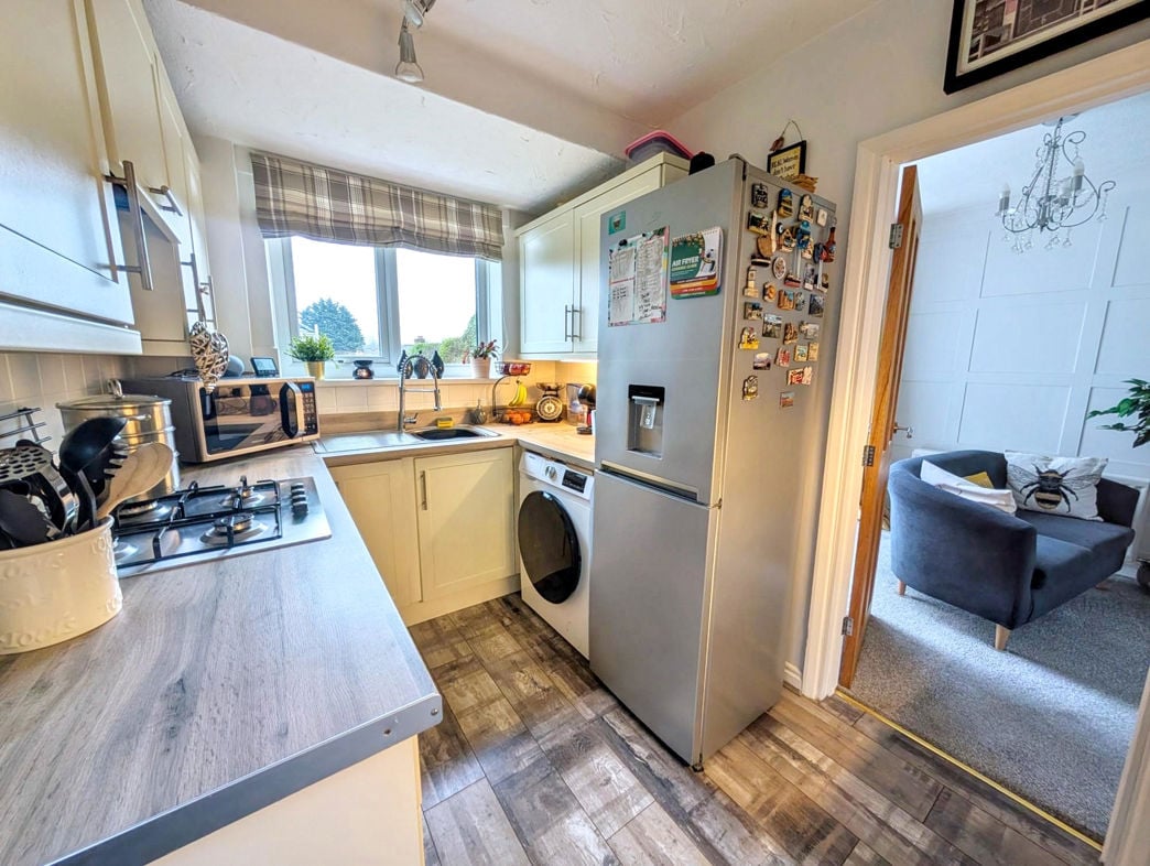 Property image 6 of 15