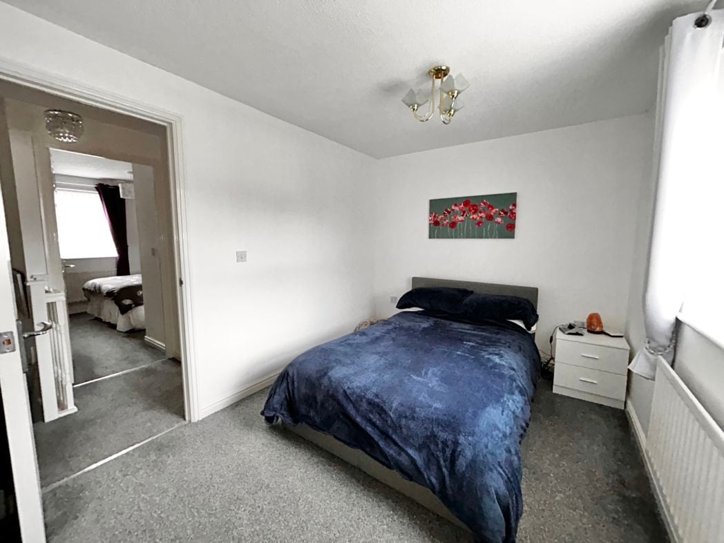 Property image 8 of 13