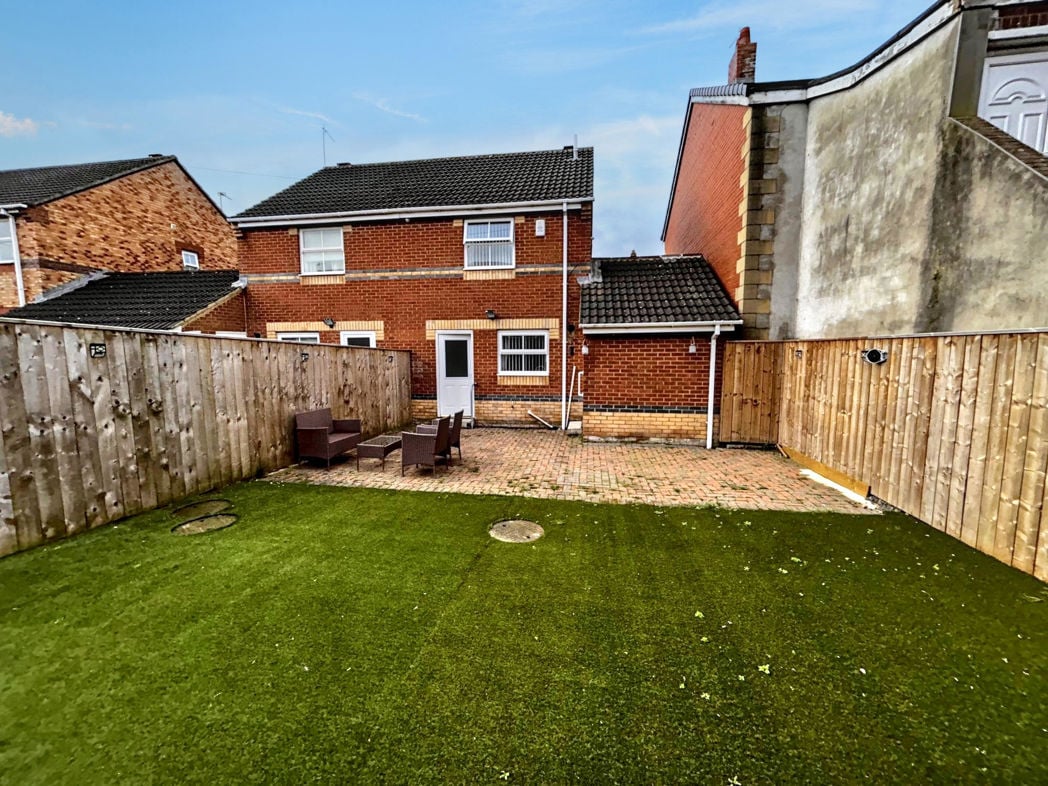 Property image 3 of 13