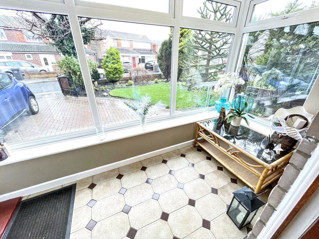 Property image 3 of 19
