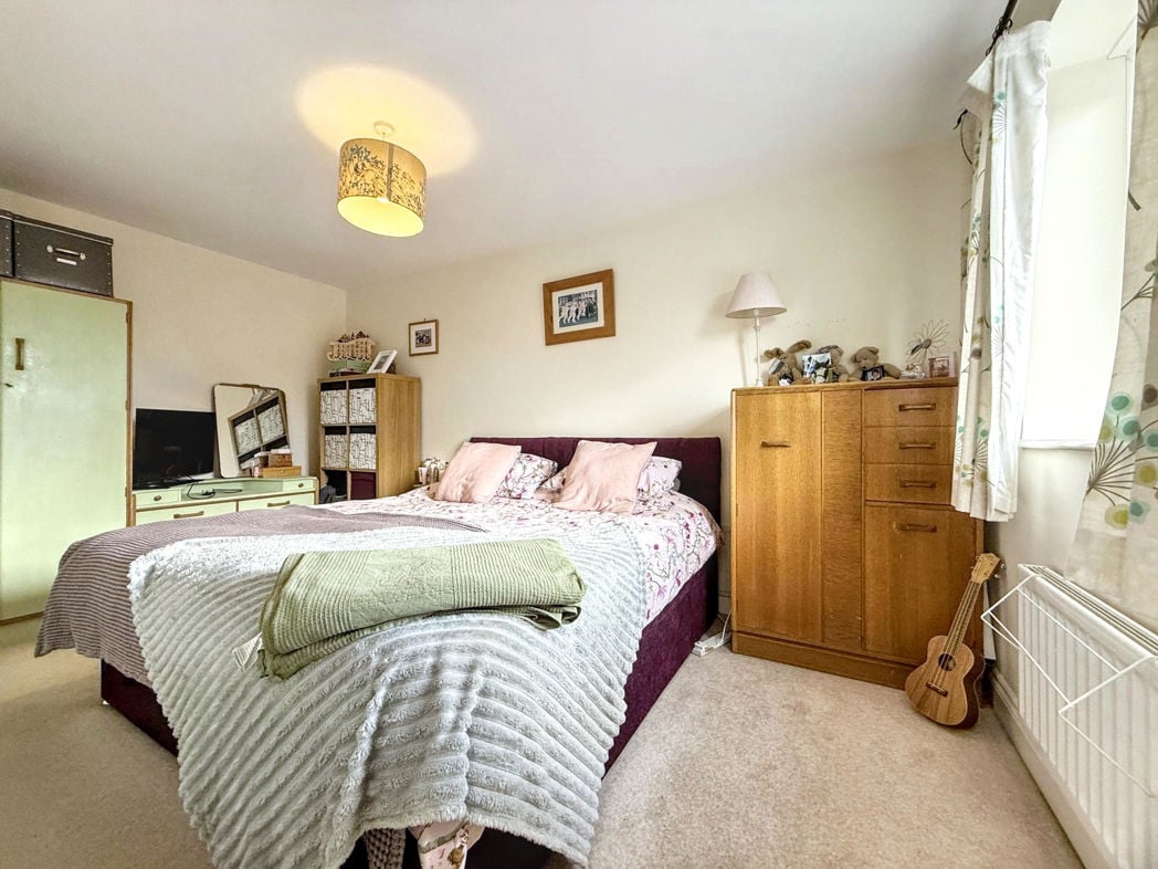 Property image 19 of 24