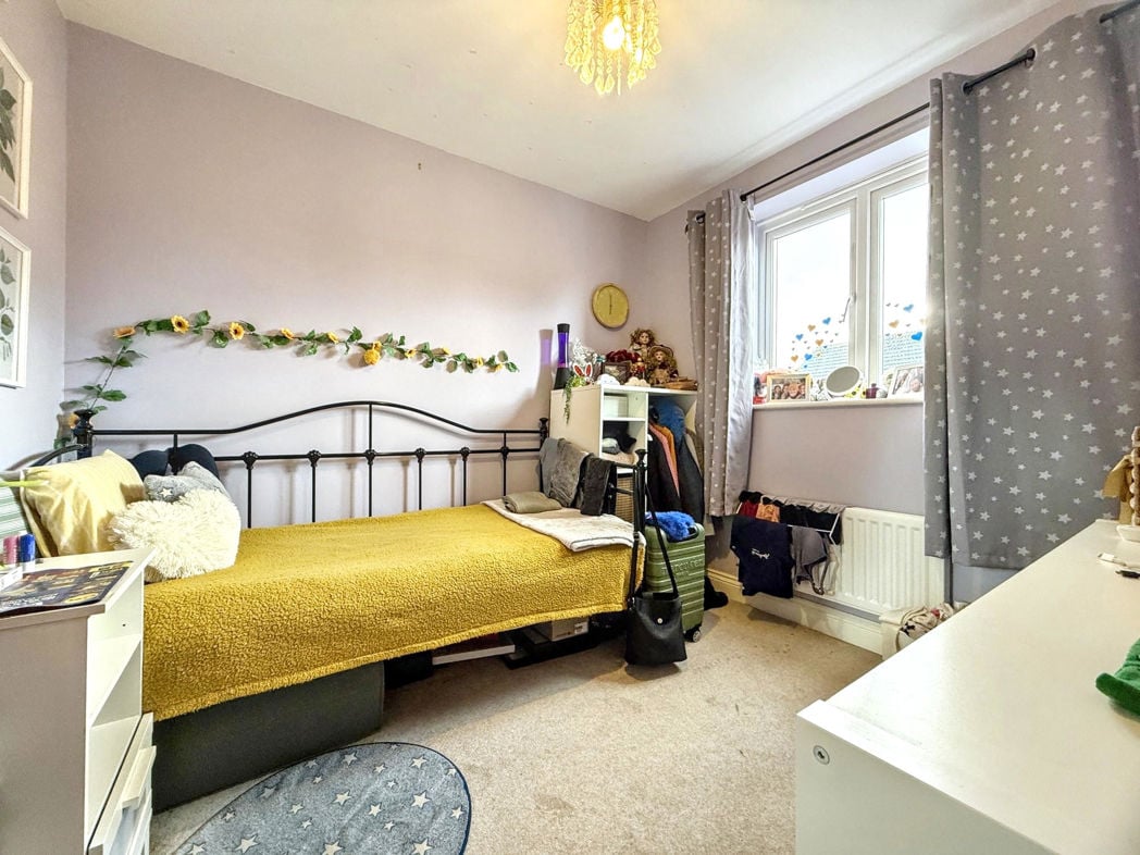 Property image 13 of 24