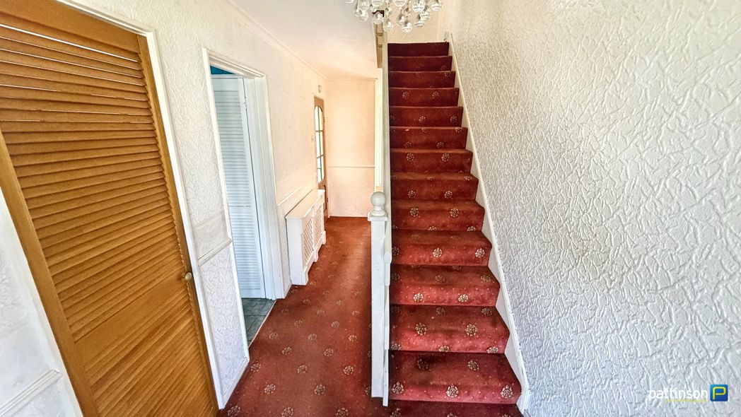 Property image 4 of 22