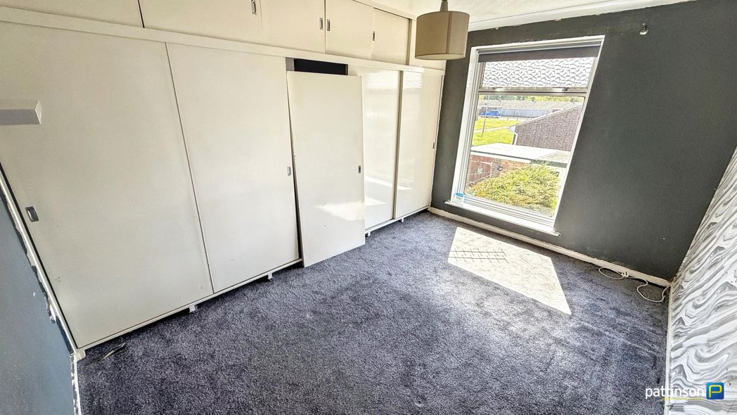Property image 14 of 22