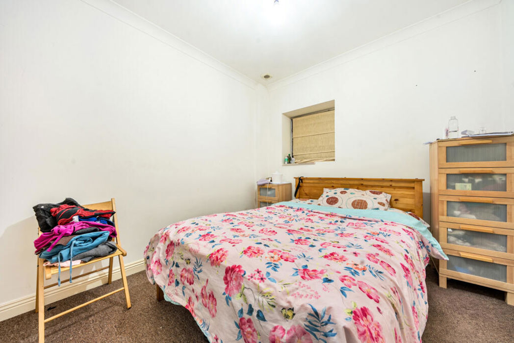 Property image 5 of 11