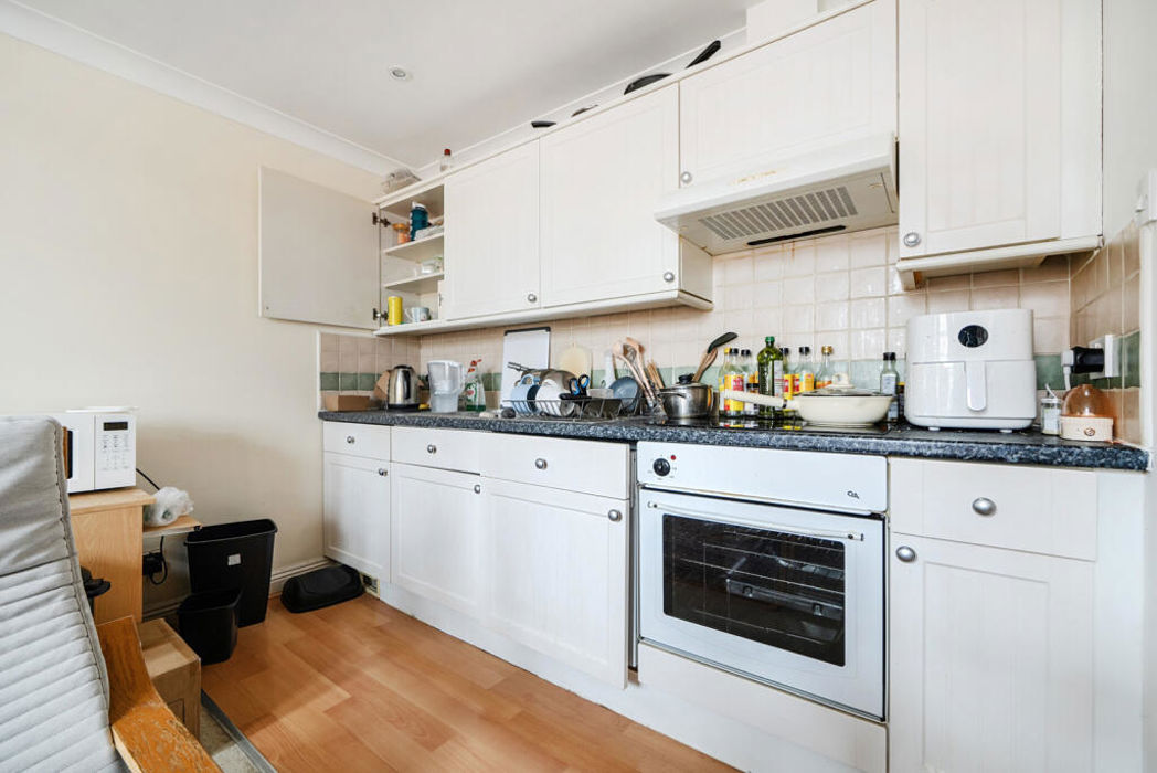 Property image 11 of 12