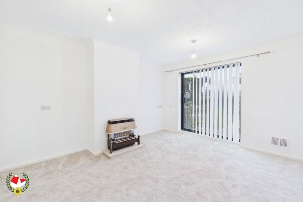 Property image 2 of 10