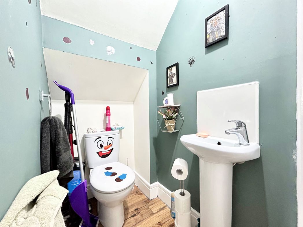 Property image 7 of 16