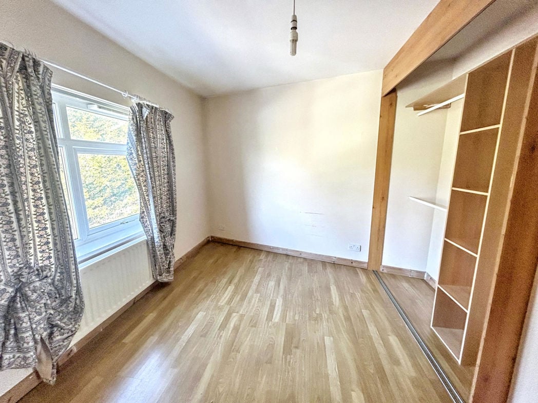 Property image 7 of 12