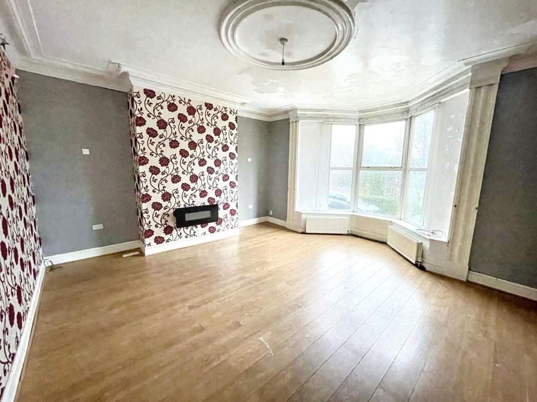 Property image 2 of 10