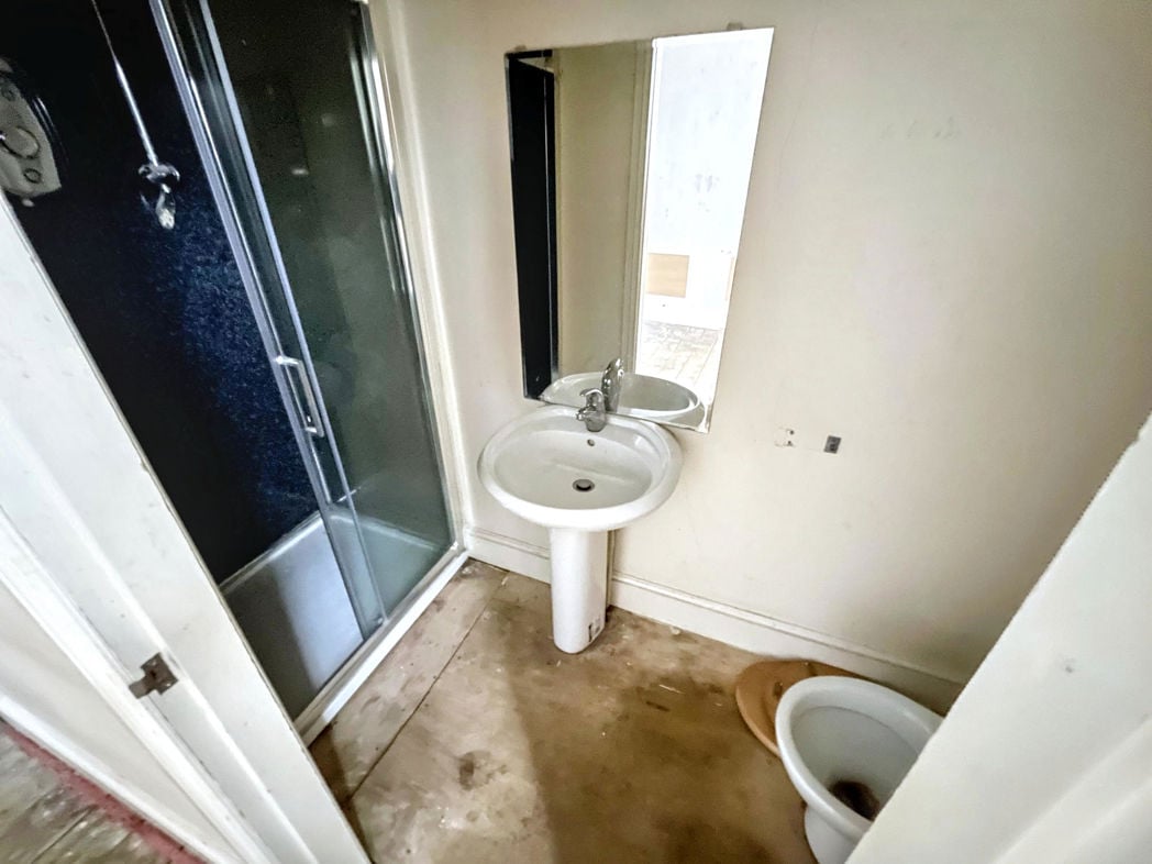 Property image 7 of 10