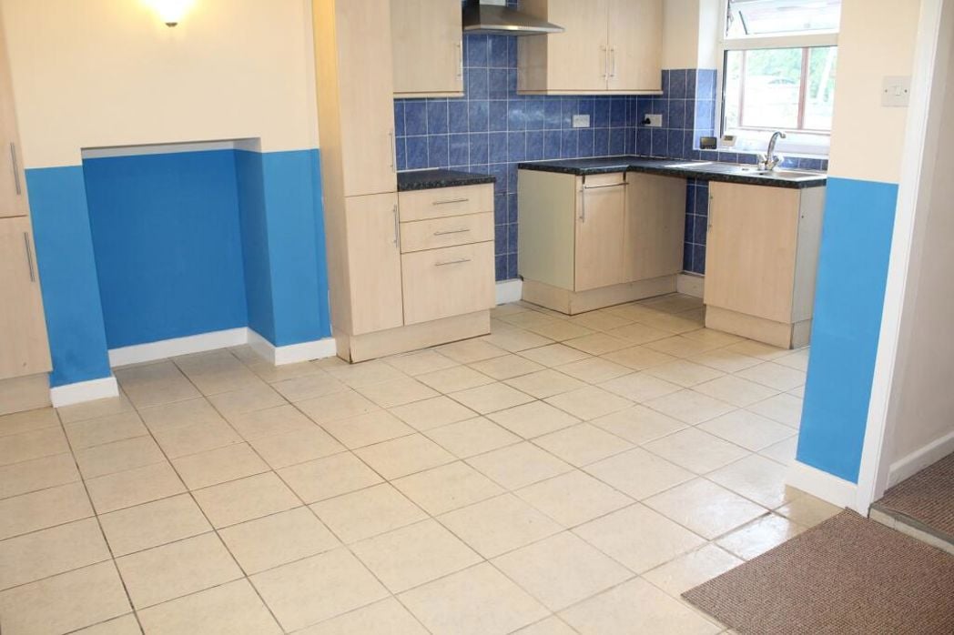 Property image 7 of 11