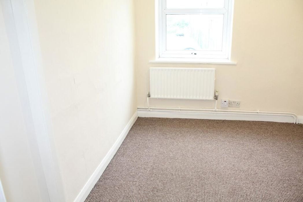 Property image 11 of 11