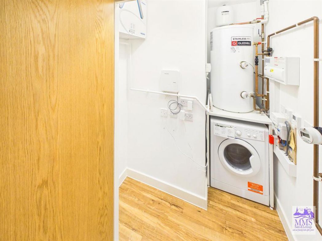 Property image 7 of 14