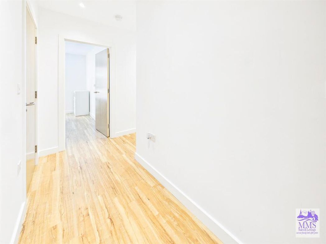 Property image 10 of 14