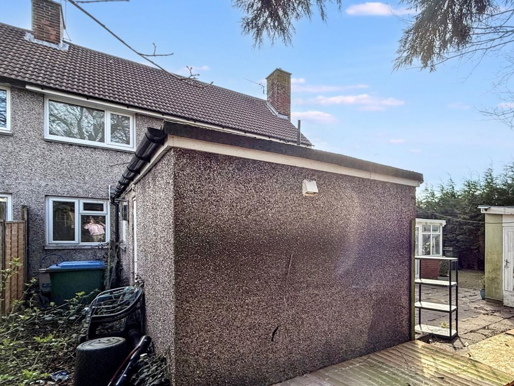 Property image 25 of 28