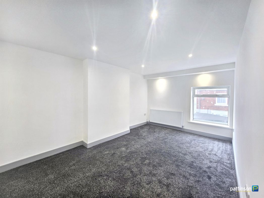 Property image 9 of 12