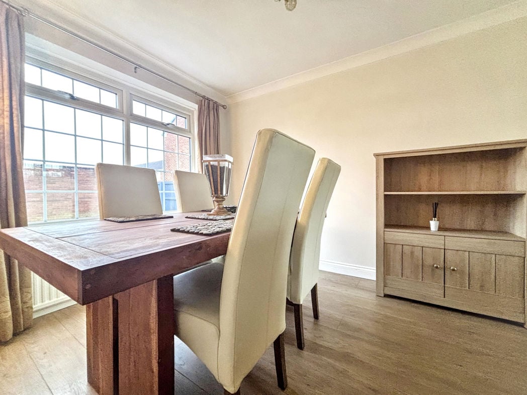 Property image 6 of 20
