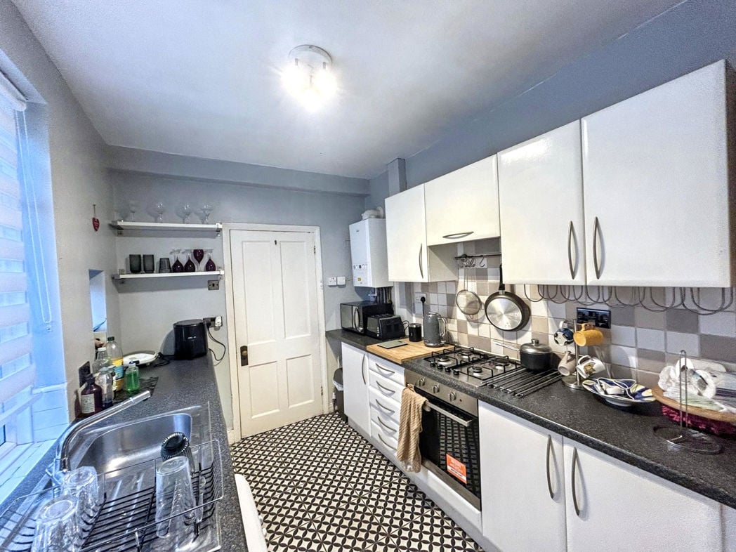 Property image 4 of 10