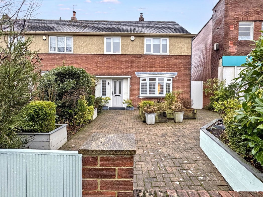 Property image 1 of 33