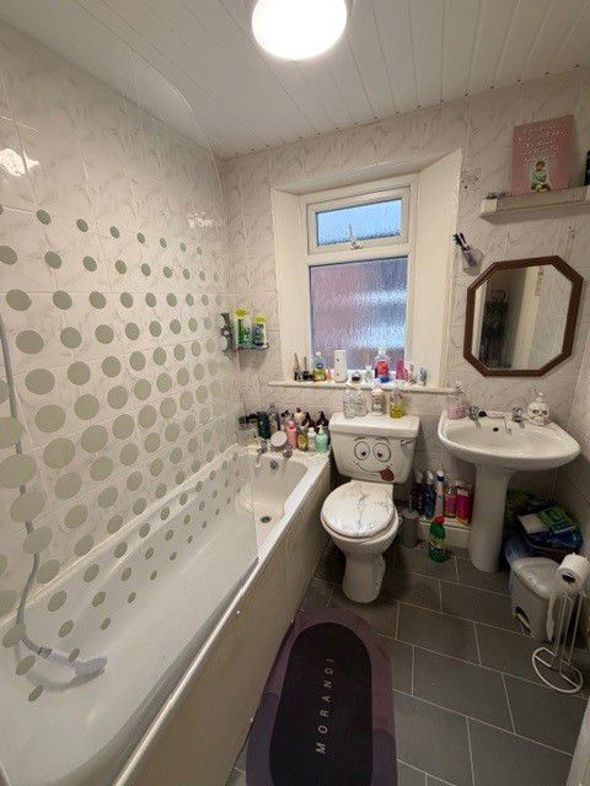 Property image 10 of 11
