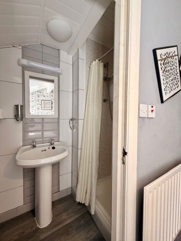 Property image 15 of 20