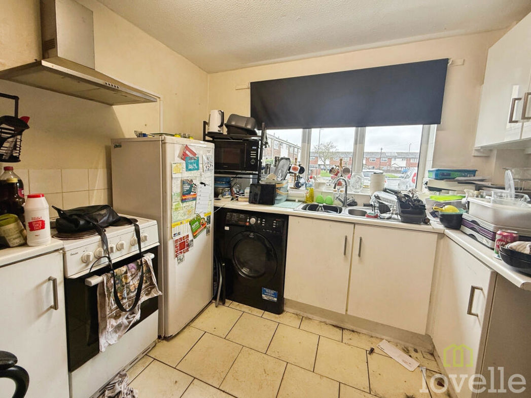 Property image 2 of 7