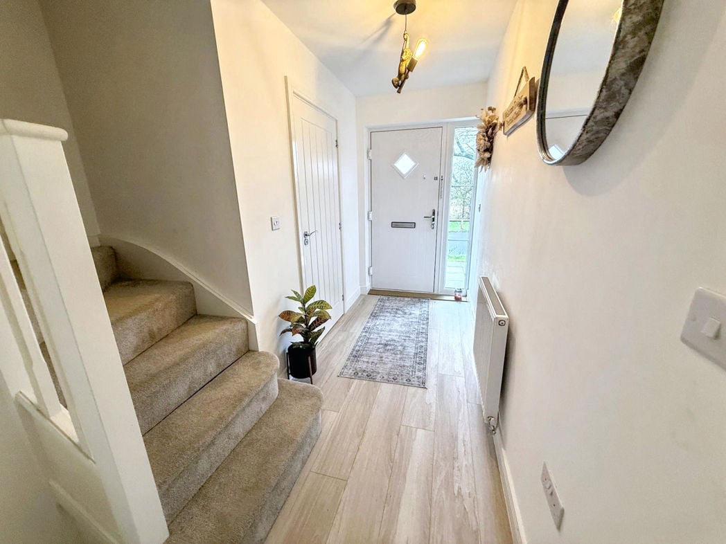 Property image 6 of 21