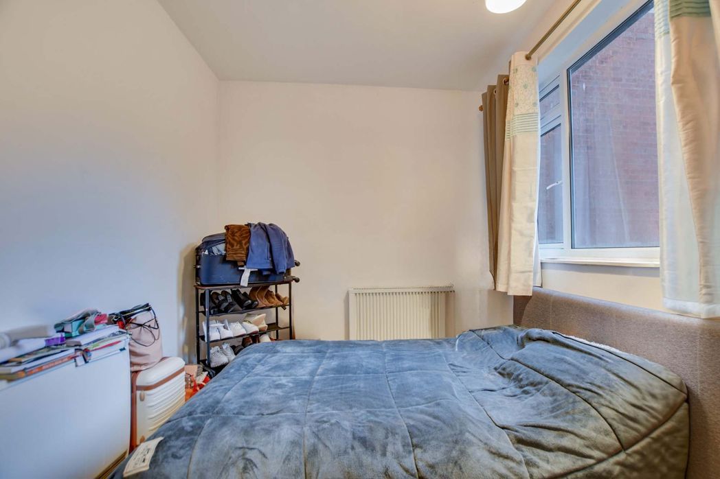 Property image 12 of 14