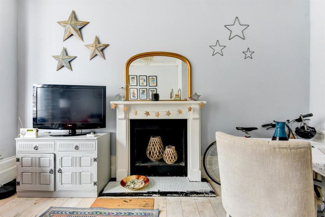 Property image 6 of 17