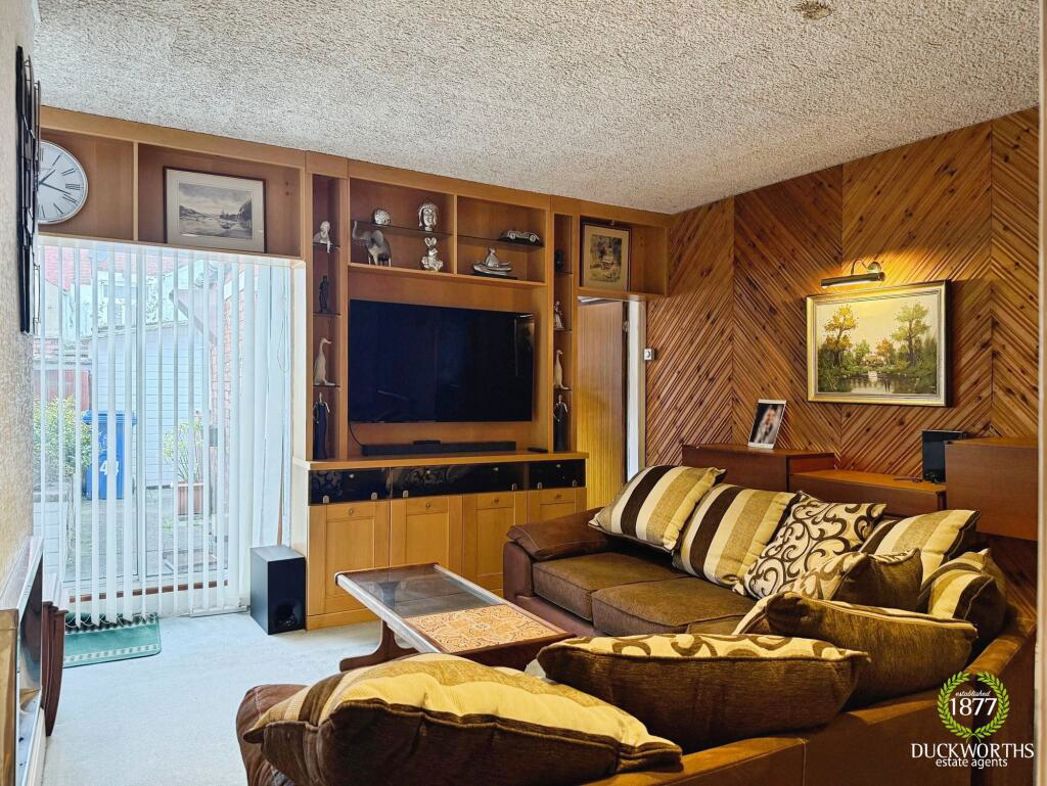 Property image 3 of 16