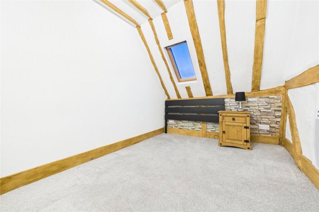 Property image 11 of 13