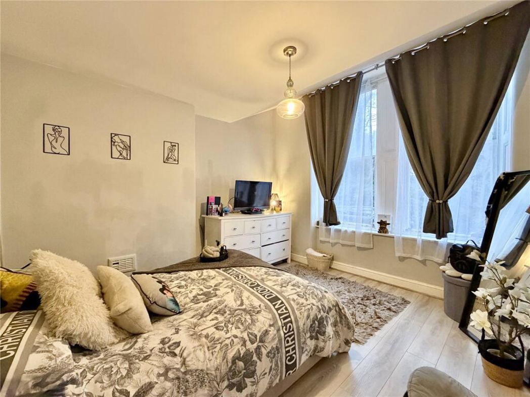 Property image 6 of 11