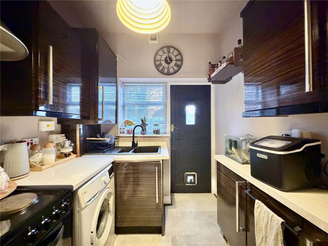 Property image 7 of 11