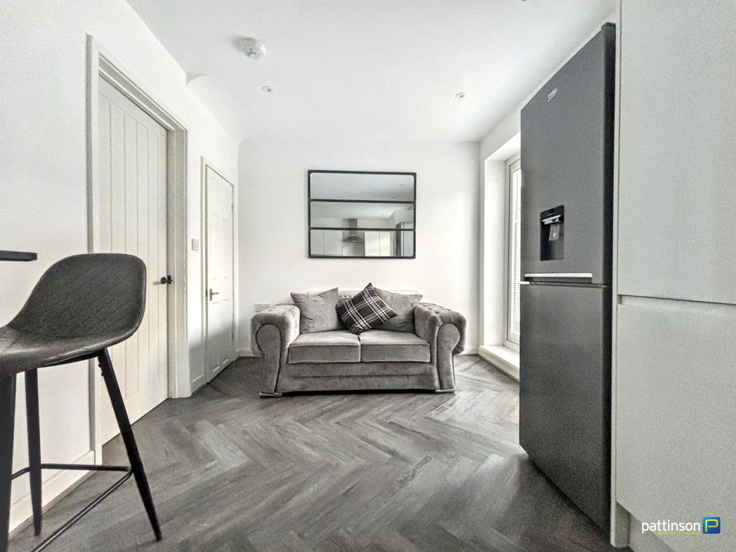 Property image 7 of 14