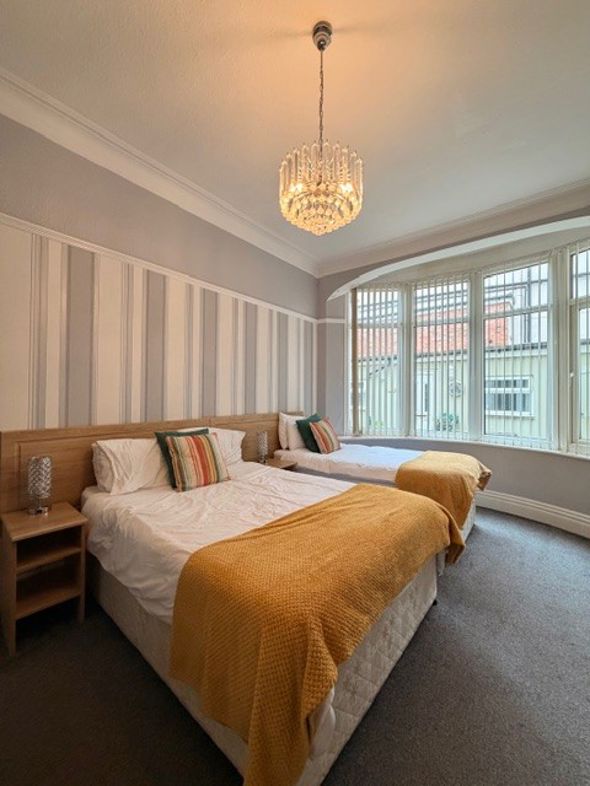 Property image 13 of 39