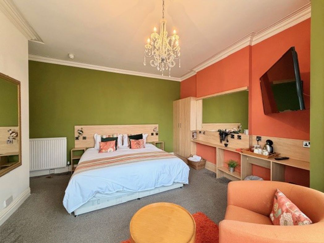 Property image 18 of 39